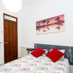 Rent a room of 64 m² in madrid