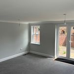 Rent 4 bedroom house in East Of England