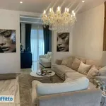 Affitto 4 camera casa di 180 m² in Rome