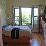 Rent 2 bedroom apartment in Queens