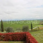 Rent 6 bedroom apartment of 118 m² in Monteroni d'Arbia