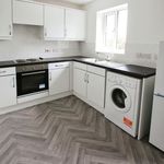 Rent 2 bedroom flat in North West England