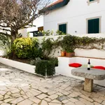 Rent 2 bedroom house in Lisbon