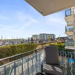 Rent 3 bedroom apartment in Brighton Marina