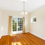 Rent 4 bedroom house in Box Hill