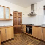 Rent 4 bedroom flat in West Midlands