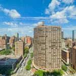 Rent 2 bedroom apartment of 108 m² in New York