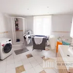 Rent 5 bedroom apartment of 150 m² in Prague