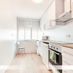 Rent 3 bedroom apartment in Seville