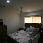 Rent 4 bedroom house in Emerald