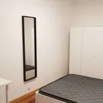 Rent a room in lisbon