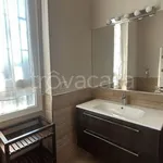 Rent 2 bedroom apartment of 75 m² in Milano