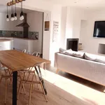 Rent 6 bedroom house of 115 m² in Saint Cyr Sur Mer