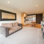 Rent 3 bedroom apartment in Hull