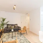 Rent 2 bedroom apartment of 65 m² in barcelona