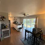 Rent a room in South Rosemont