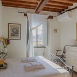 Rent 2 bedroom apartment of 80 m² in Cortona