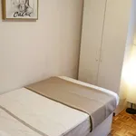 Rent a room of 100 m² in madrid