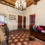 Rent 1 bedroom apartment of 50 m² in Florence