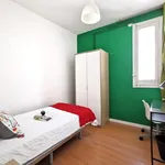 Rent a room in Madrid