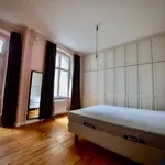 Miete 5 Schlafzimmer wohnung von 130 m² in Berlin