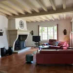 Maison de 264 m² avec 5 chambre(s) en location à MERIGNAC