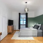 Miete 4 Schlafzimmer wohnung von 18 m² in Munich