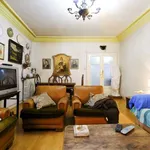 Rent a room of 170 m² in madrid