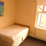 Rent 4 bedroom house in East Midlands