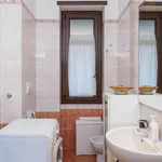 Rent 1 bedroom apartment of 60 m² in milan