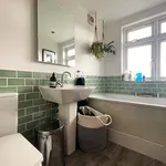 Rent 4 bedroom apartment in East Of England