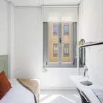 Rent a room in madrid