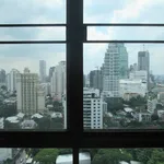 Rent 3 bedroom apartment of 330 m² in Bangkok