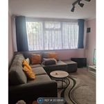 Rent a room in East Of England