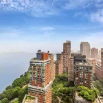 Rent 1 bedroom apartment of 99 m² in New York