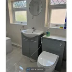 Rent 3 bedroom house in Wales