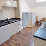 Rent 5 bedroom house in East Midlands