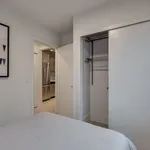 Rent 3 bedroom apartment of 72 m² in Vancouver