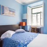 Rent a room of 110 m² in lisbon