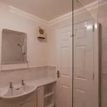 Rent 1 bedroom apartment in Edinburgh