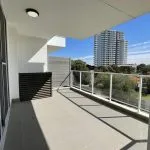 Rent 1 bedroom apartment in Lathlain