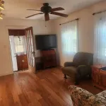 Rent 2 bedroom apartment in East Rockaway