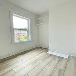 Rent 3 bedroom apartment in Yorkshire And The Humber