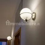 Affitto 3 camera appartamento di 89 m² in Palermo