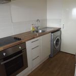 Rent 2 bedroom flat in Preston