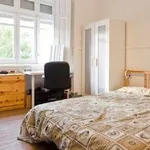 Rent a room in lisbon