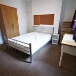 Rent 5 bedroom flat in Wales