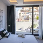 Rent 1 bedroom apartment of 55 m² in valencia