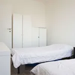 Rent 2 bedroom apartment in milan