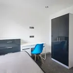 Rent 4 bedroom flat in North West England